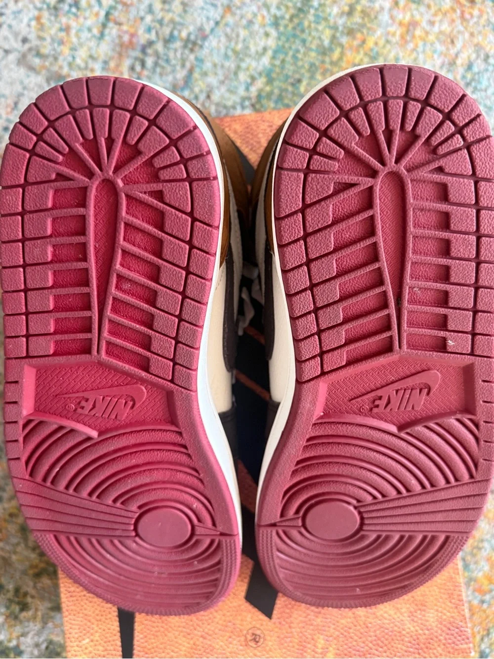Nike Air Jordan 1 Retro High OG- Love Letter